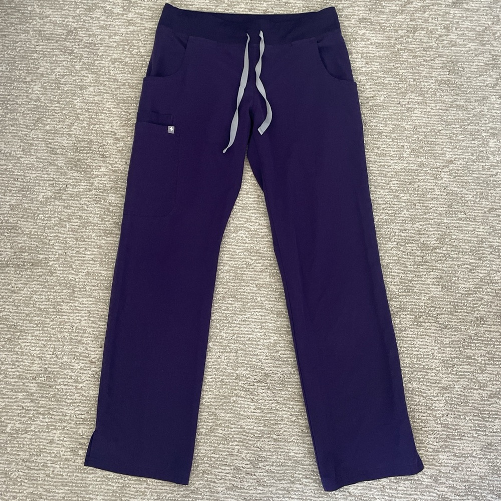 Figs Kade Cargo Scrub Pants in Purple